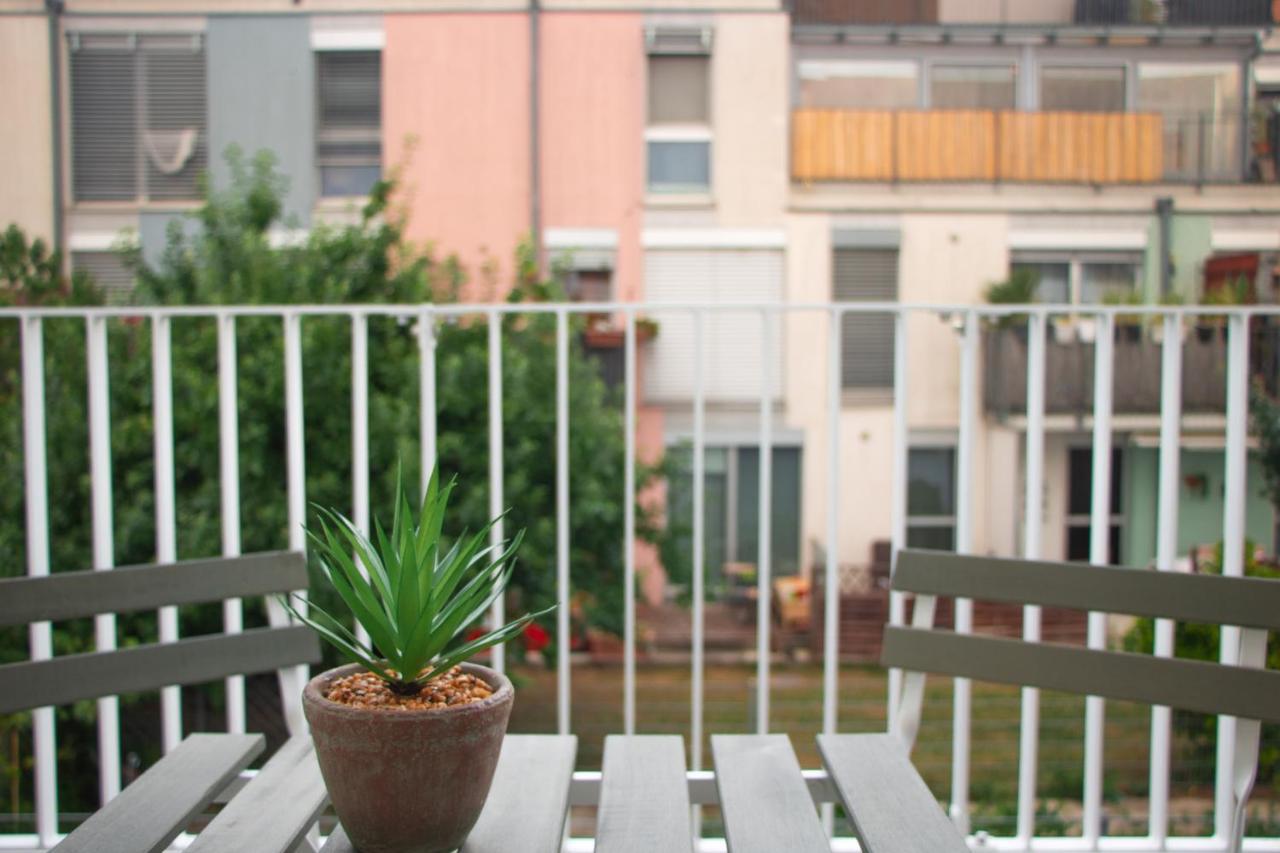 Flat2Go Modern Apartments - Harmony Of City And Nature Vienna Exterior photo